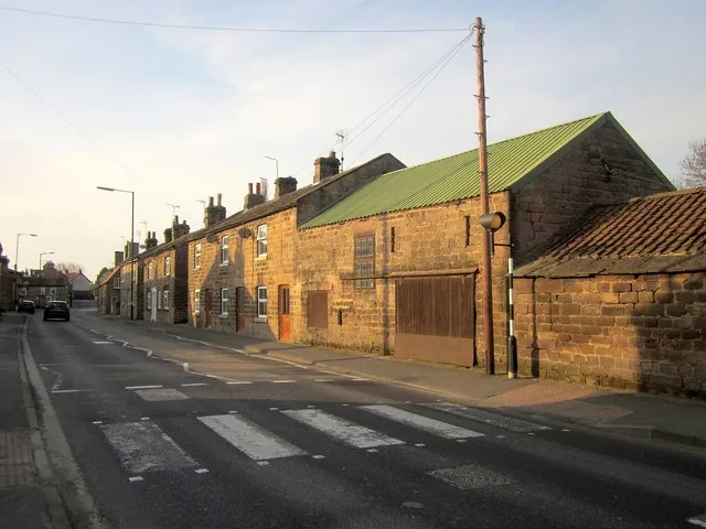 Terraced houses on High Street, Spofforth